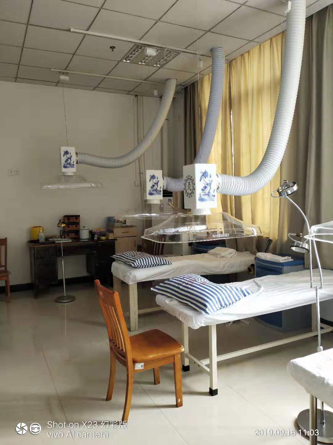 江西人民醫(yī)院(華仔)艾灸排煙系統(tǒng)安裝完工