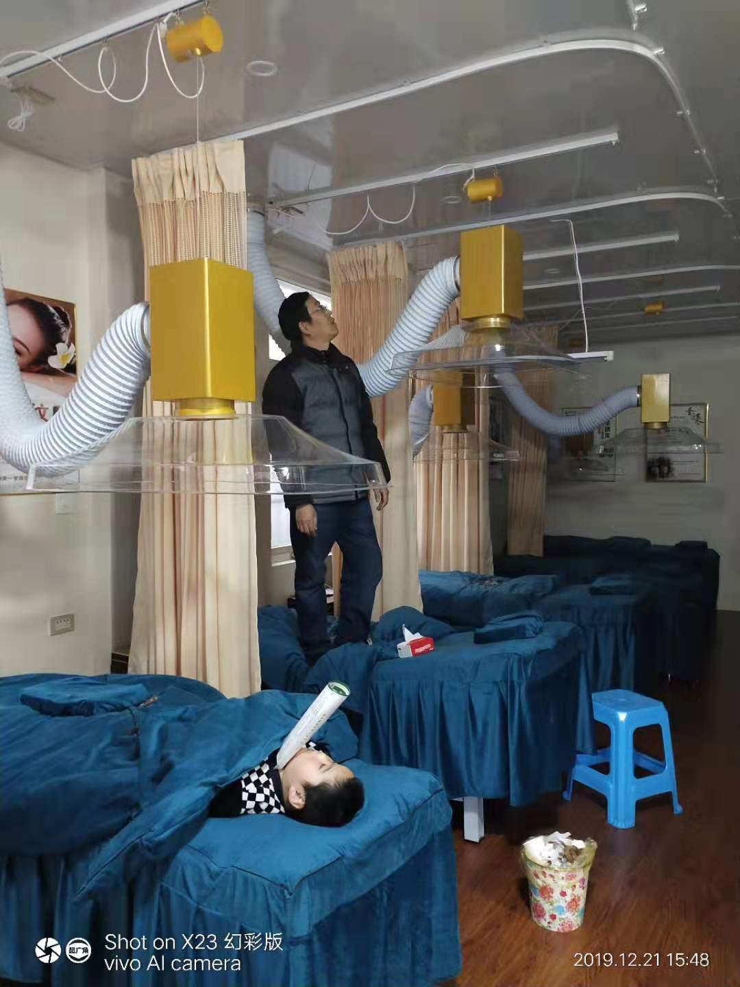 杭州診所(華仔)專業(yè)艾灸排煙系統(tǒng)安裝完工